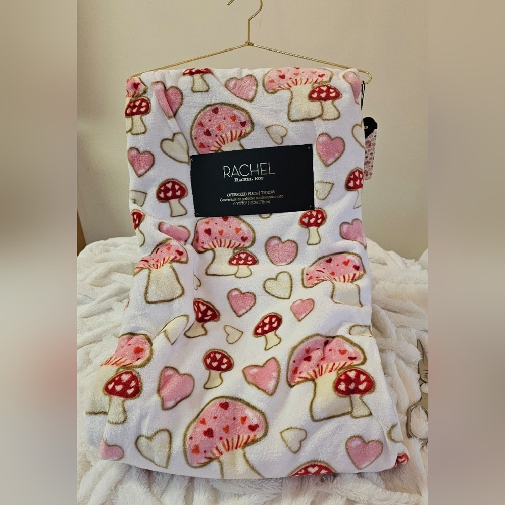 Rachel Roy Mushroom Throw